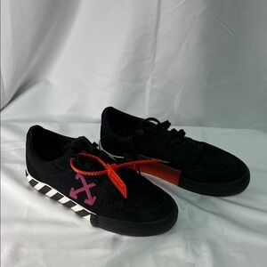 Off-White Black and Pink Men's Sneakers with Orange Tag
